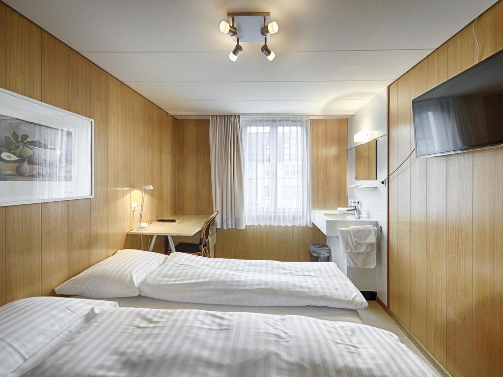 Hotel Weisses Kreuz Saint-Gall Chambre photo