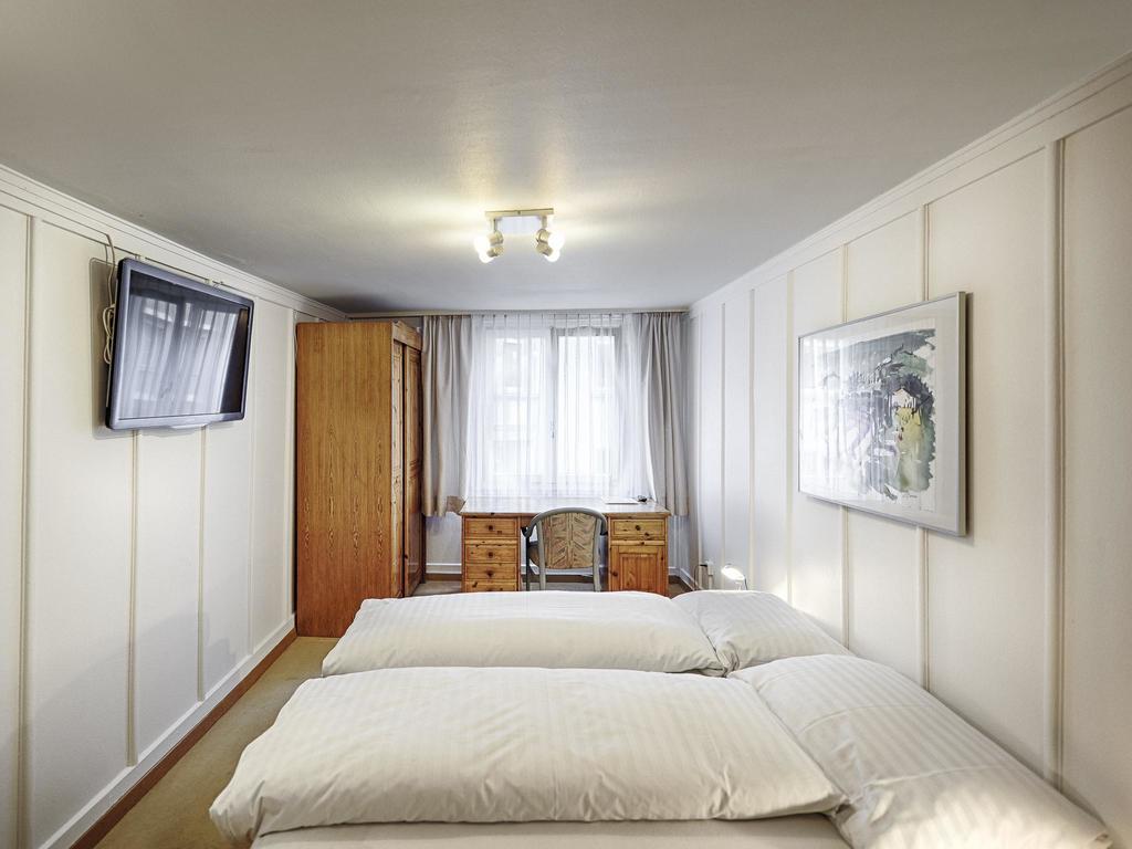 Hotel Weisses Kreuz Saint-Gall Chambre photo