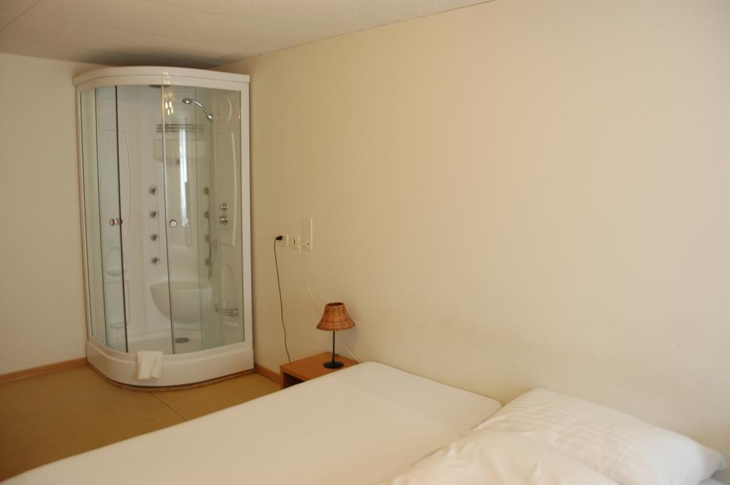 Hotel Weisses Kreuz Saint-Gall Chambre photo